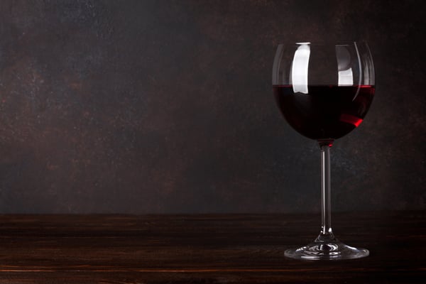 Wein – Symbolfoto, Envato / karandaev